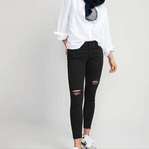 Old Navy Rockstar jeans